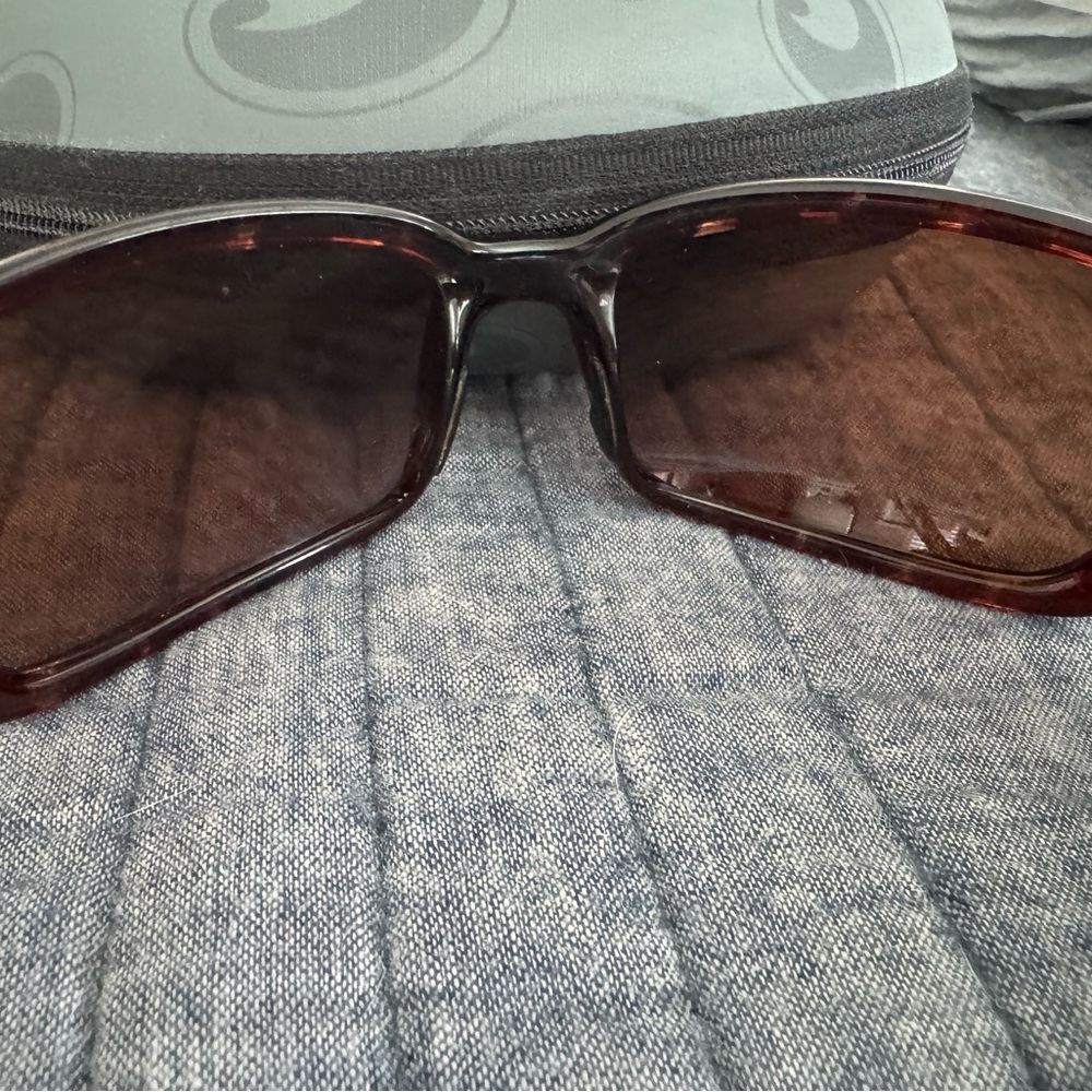 Costa Women's Dark Brown/Tortoiseshell Sunglasses Gatun style - Picture 4 of 4
